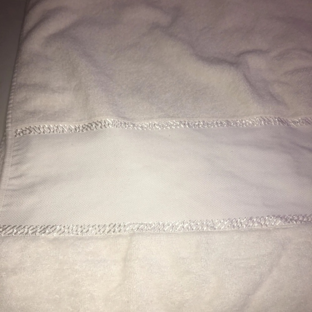 Luxurious White Bath Towel